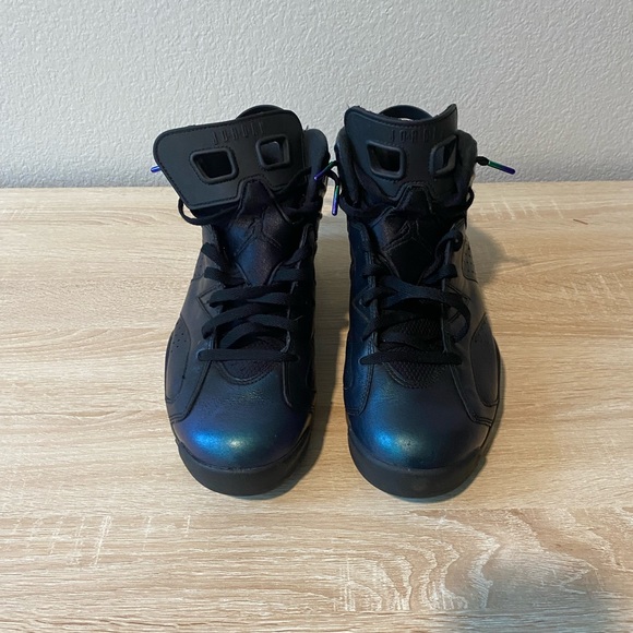 Men Jordan 6 Allstar -Retro 2017 size 12  pre-own  in great condition.